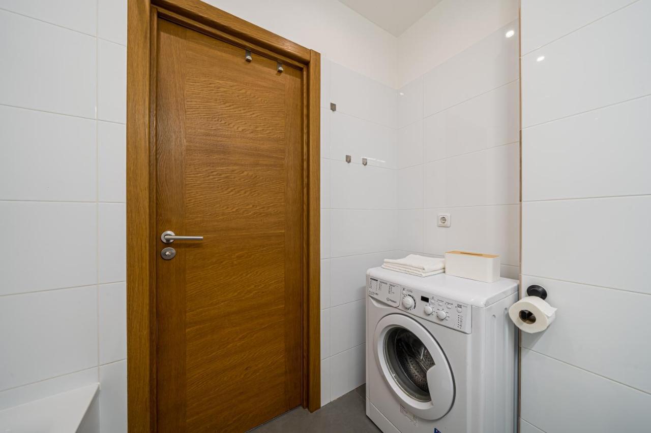Grizinkalns Residence With Free Parking 里加 外观 照片